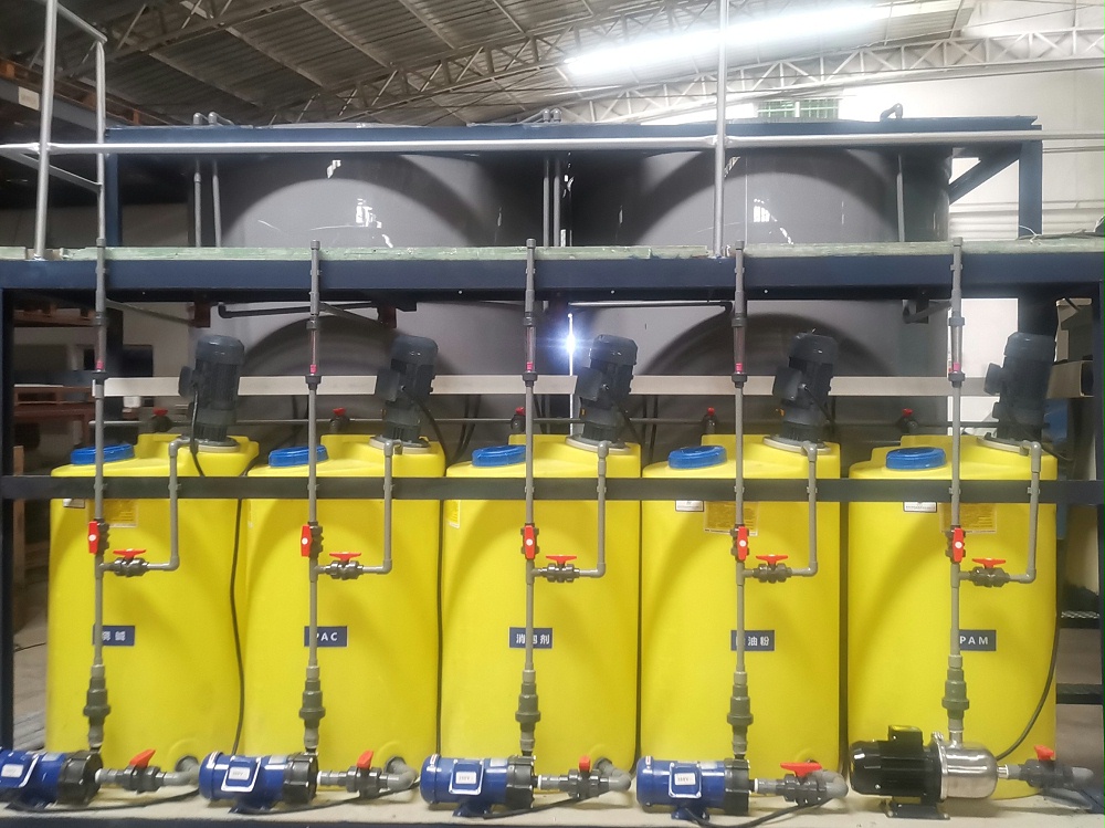 自動加藥裝置 自動加藥設備-三人行環境